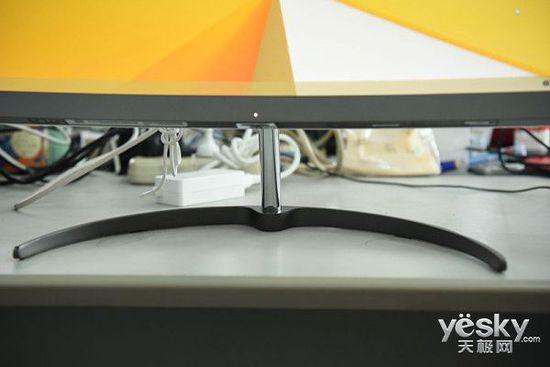 飞利浦曲面显示器
