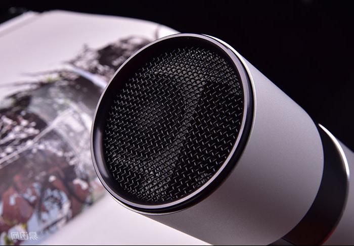 简约不简单--坚果智能家庭影院P2试用评测_游