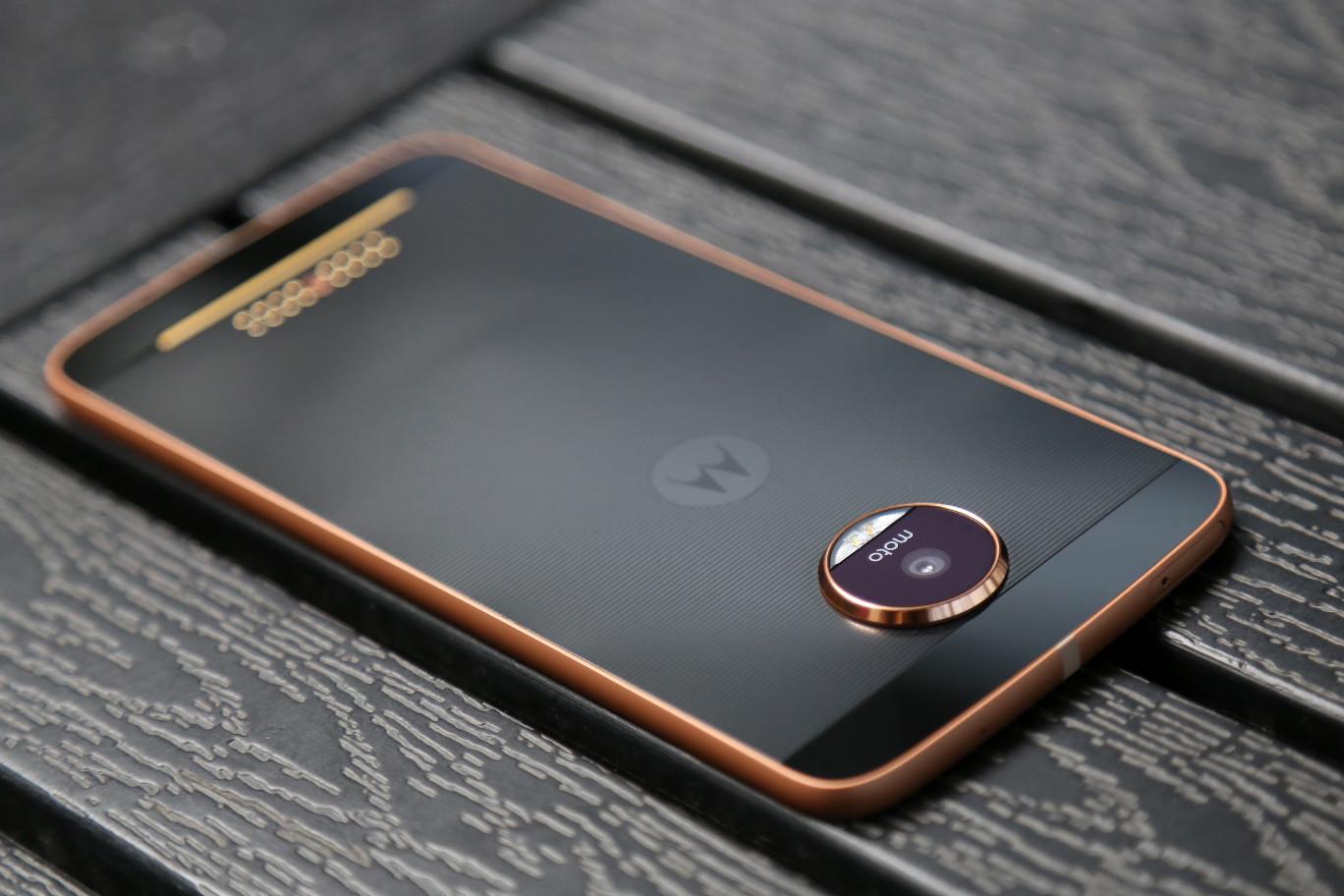 motoz能用的google框架_摩托罗拉motoz视频_motoz和zplay哪个更好