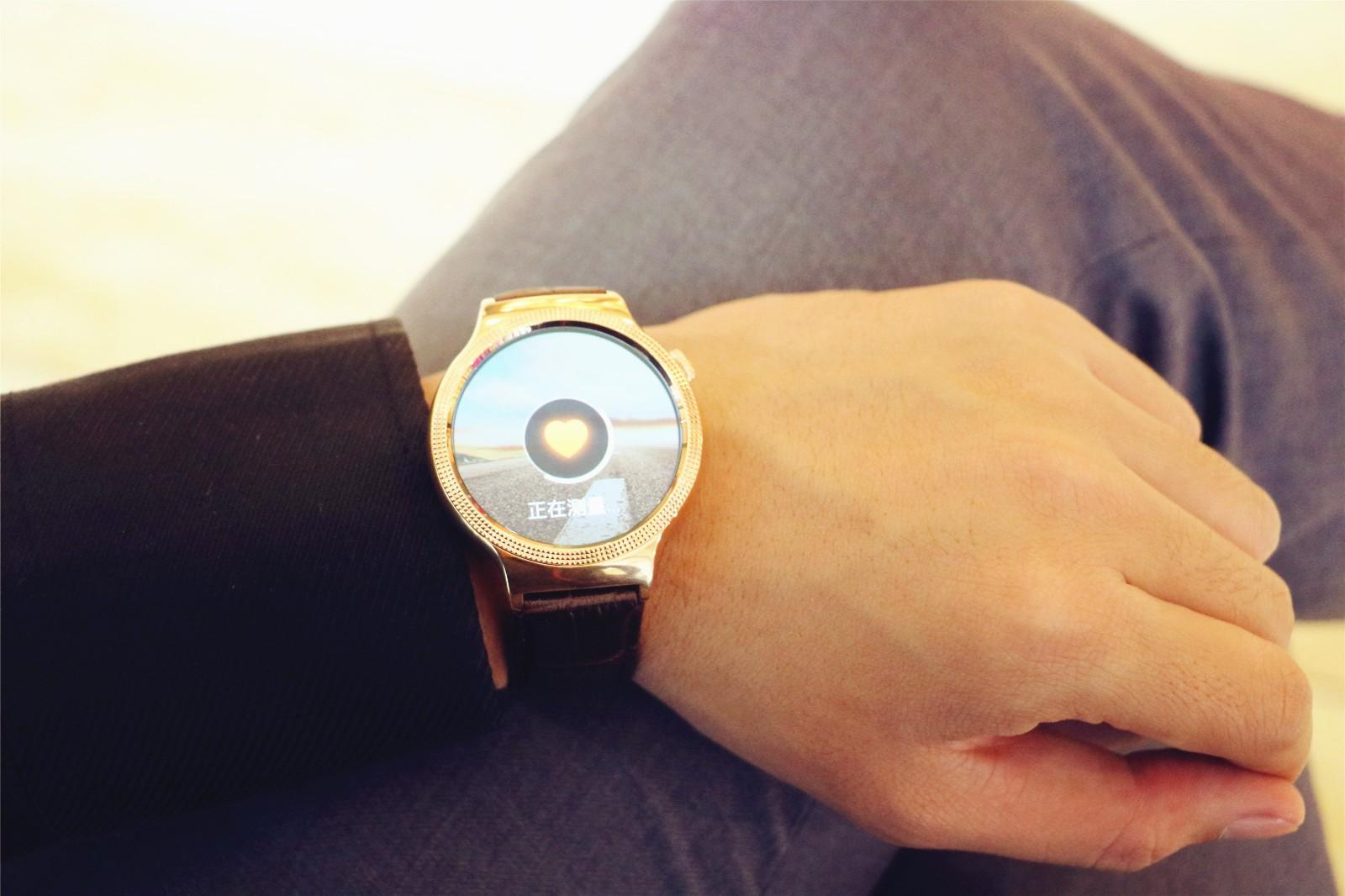 外修于形 内秀于心-华为手表尊享版深度体验_