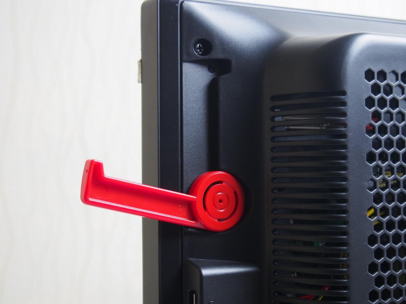 TN屏才是游戏迷的王道--微星阿波罗瞳一体机晒