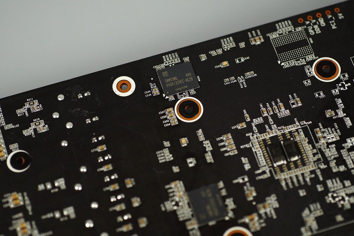 巨无霸三奶散热器影驰gtx960gamer评测体验