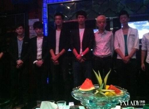 重庆哪里酒店\/KTV招聘男公关.鸭子.男模信息_