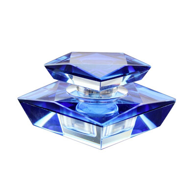 2018 New Luxury Artificial Crystal Car Perfume Seat Interior Decoration Air Freshener Car Accessories Ornament
2018 New Luxury Artificial Crystal Car Perfume Seat Interior Decoration Air Freshener Car Accessories Ornament
