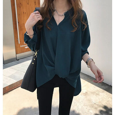 Autumn Women Simple Temperament Chiffon Blouses Shirts Solid Long Sleeve Pullovers Tops Loose Female Buttons Casual Shirts
Autumn Women Simple Temperament Chiffon Blouses Shirts Solid Long Sleeve Pullovers Tops Loose Female Buttons Casual Shirts