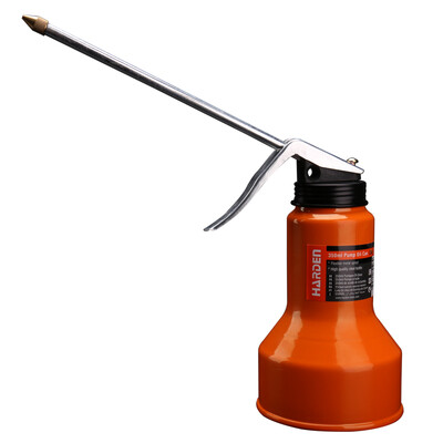 Harden oil cans inside pumping high pressure manual metal machine oil gun long mouth tip mouth oil pot pot tool 350ML670004
Harden oil cans inside pumping high pressure manual metal machine oil gun long mouth tip mouth oil pot pot tool 350ML670004