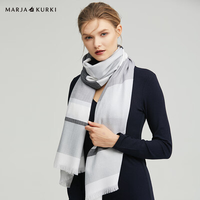 Maria Gucci MARJA KURKI shawl fashion stitching wool wild dual-use scarf female gift box meditation lake 1CC583390 black gray
Maria Gucci MARJA KURKI shawl fashion stitching wool wild dual-use scarf female gift box meditation lake 1CC583390 black gray