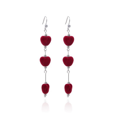 925 sterling silver lovely bead Wool ball long style are very personality&beautiful earrings specially designed for you
925 sterling silver lovely bead Wool ball long style are very personality&beautiful earrings specially designed for you