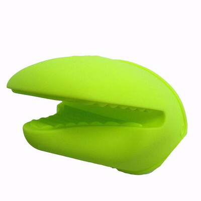 1 PCS Silicone Kitchen Organizer Insulated Heat Pot Clips Microwave Oven Gloves Hot Plate Clip Anti-scald Thicken
1 PCS Silicone Kitchen Organizer Insulated Heat Pot Clips Microwave Oven Gloves Hot Plate Clip Anti-scald Thicken