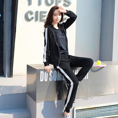 Colorful 2019 new quick-drying slim trend female models yoga clothing suit casual loose running quick-drying fitness clothes three-piece black
Colorful 2019 new quick-drying slim trend female models yoga clothing suit casual loose running quick-drying fitness clothes three-piece black