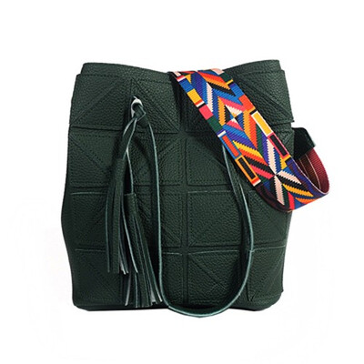 Suture Bucket Handbags 2019 Women Patchwork Pu Leather Shoulder Crossbody Bag Female Vintage Colorful Wide Strap Bag blackgray 
Suture Bucket Handbags 2019 Women Patchwork Pu Leather Shoulder Crossbody Bag Female Vintage Colorful Wide Strap Bag blackgray