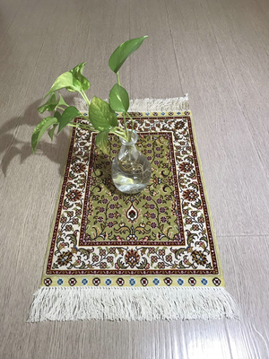 FangCun 1x15Turkish style handmade silk carpetflowers were painted on the carpetFC1X1D505
FangCun 1x15Turkish style handmade silk carpetflowers were painted on the carpetFC1X1D505