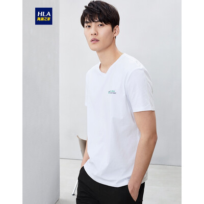 HLA Haishu House Short Sleeve T-Shirt Male 2019 Summer New V-neck Comfort Plain Pattern Personality Letter Short tHNTBJ2R001A Beibai 0117088A48
HLA Haishu House Short Sleeve T-Shirt Male 2019 Summer New V-neck Comfort Plain Pattern Personality Letter Short tHNTBJ2R001A Beibai 0117088A48