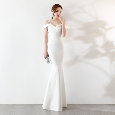 New Off The Shoulder Simple Mermaid Evening Dress Sexy Backless Shining Long Slim Party Evening Dress
New Off The Shoulder Simple Mermaid Evening Dress Sexy Backless Shining Long Slim Party Evening Dress