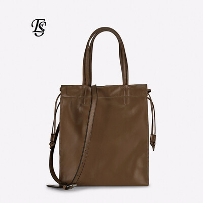 ESHUNFA 2019 new fashion shoulder bag female small bag diagonal handbag simple pu female bag ES9105 4345
ESHUNFA 2019 new fashion shoulder bag female small bag diagonal handbag simple pu female bag ES9105 4345