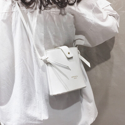 Advanced sense bag foreign air female bag 2019 new Messenger bag female wild ins retro fashion Sen bucket bag
Advanced sense bag foreign air female bag 2019 new Messenger bag female wild ins retro fashion Sen bucket bag