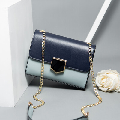 In summer ins Sen is a one-shoulder bag for Korean girls Korean girls are all-match chain messenger bag students
In summer ins Sen is a one-shoulder bag for Korean girls Korean girls are all-match chain messenger bag students