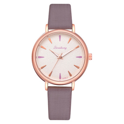 Korean version of the creative concept petal scale quartz watch student personality casual PU leather fashion jewelry watch