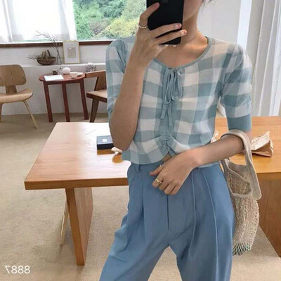 Ladies Summer Vintage Pleated Drawstring Collar Exposure Belly Contrast Plaid Short Sleeve Sweater Top
Ladies Summer Vintage Pleated Drawstring Collar Exposure Belly Contrast Plaid Short Sleeve Sweater Top