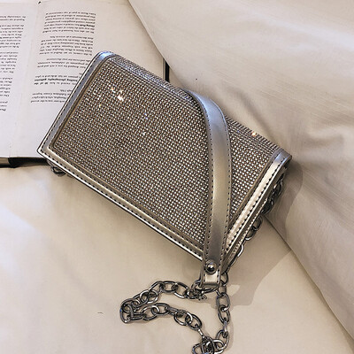 Bag female 2019 new Korean fashion wild diamond casual personality casual chain shoulder slung small square bag
Bag female 2019 new Korean fashion wild diamond casual personality casual chain shoulder slung small square bag
