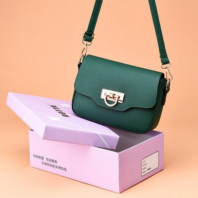 Qingyi womens bag for dancing in summer is a fresh one-shoulder sloping bag Korean version of Chao Baitao fashion bag
Qingyi womens bag for dancing in summer is a fresh one-shoulder sloping bag Korean version of Chao Baitao fashion bag