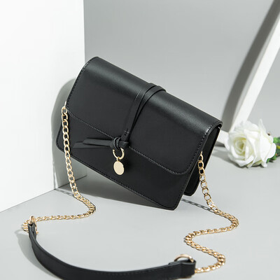 On the new baby girl 2019 tide Korean version of Joker Messenger bag chain shoulder bag simple fashion small square bag
On the new baby girl 2019 tide Korean version of Joker Messenger bag chain shoulder bag simple fashion small square bag