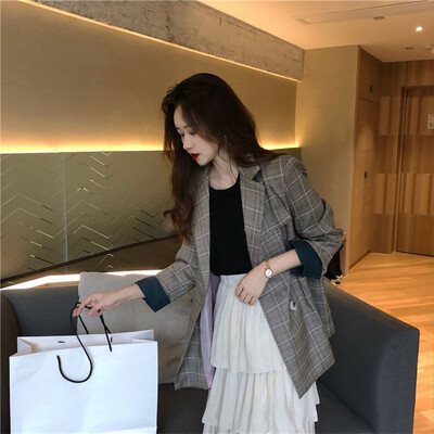 Retro temperament lattice waist slimming collar long sleeve small suit jacket female
Retro temperament lattice waist slimming collar long sleeve small suit jacket female