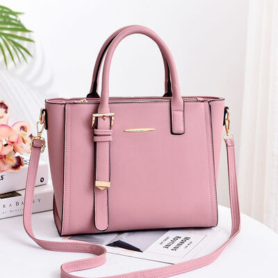 Womens bag 2019 new European&American fashion trend big bag PU leather Messenger bag shoulder bag handbag
Womens bag 2019 new European&American fashion trend big bag PU leather Messenger bag shoulder bag handbag