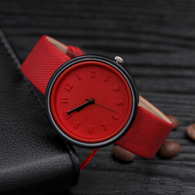Korean casual fashion watch male student canvas belt simple three-dimensional digital scale couple quartz female watch
Korean casual fashion watch male student canvas belt simple three-dimensional digital scale couple quartz female watch