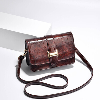 2019 spring new Korean fashion trend handbags Messenger bag fresh shoulder diagonal pouch
2019 spring new Korean fashion trend handbags Messenger bag fresh shoulder diagonal pouch