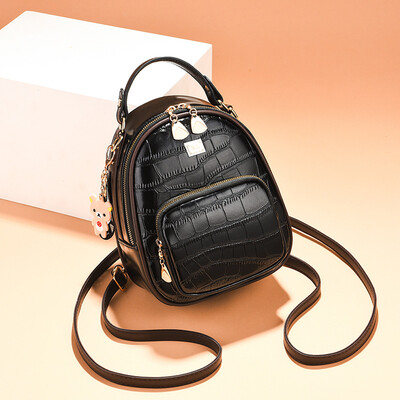 Womens backpack female Korean fashion personality wild female bag 2019 new cool tide bag female bag
Womens backpack female Korean fashion personality wild female bag 2019 new cool tide bag female bag