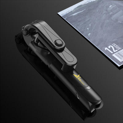 Universal Mobile Phone Holder Tripod Camera With A Wireless Bluetooth Remote Self-timer Artifact Rod XT09
Universal Mobile Phone Holder Tripod Camera With A Wireless Bluetooth Remote Self-timer Artifact Rod XT09