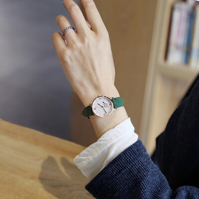 Ins Korean version of minimalist watches female little fresh literary girls high school students Mori retro trend Harajuku style
Ins Korean version of minimalist watches female little fresh literary girls high school students Mori retro trend Harajuku style
