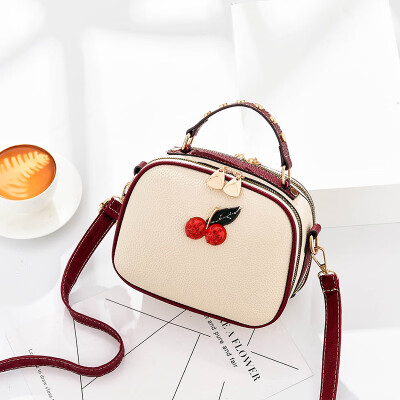 In summer the new broadband girl 2018 fashion Korean version of the girl fresh oblique shoulder fairy girl bag
In summer the new broadband girl 2018 fashion Korean version of the girl fresh oblique shoulder fairy girl bag