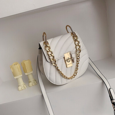 New small fragrance bag female 2019 new wave Korean version of the wild single shoulder slung fashion casual rhombic chain bag
New small fragrance bag female 2019 new wave Korean version of the wild single shoulder slung fashion casual rhombic chain bag