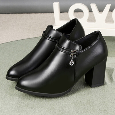 High-heel single-shoe womens spring air-permeable deep-mouth womens leather shoes middle-aged mothers shoes
High-heel single-shoe womens spring air-permeable deep-mouth womens leather shoes middle-aged mothers shoes
