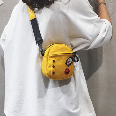Summer small fresh canvas bag handbag 2019 new fashion shoulder bag ins super fire wild girl small bag
Summer small fresh canvas bag handbag 2019 new fashion shoulder bag ins super fire wild girl small bag