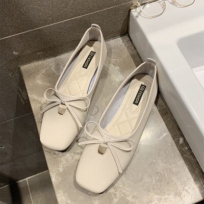 Bow shoes women 2019 new spring shallow shoes summer Joker summer sandals flat fairy grandma shoes
Bow shoes women 2019 new spring shallow shoes summer Joker summer sandals flat fairy grandma shoes