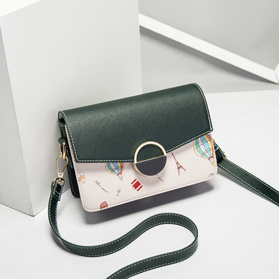 Net red little ladies tide Korean version of shoulder Messenger bag ins ultra-hot fashion Joker diagonal
Net red little ladies tide Korean version of shoulder Messenger bag ins ultra-hot fashion Joker diagonal
