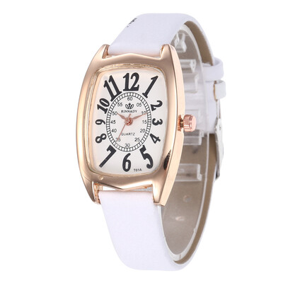 Summer new matte leather strap ladies digital quartz watch student popular rectangular watch
Summer new matte leather strap ladies digital quartz watch student popular rectangular watch
