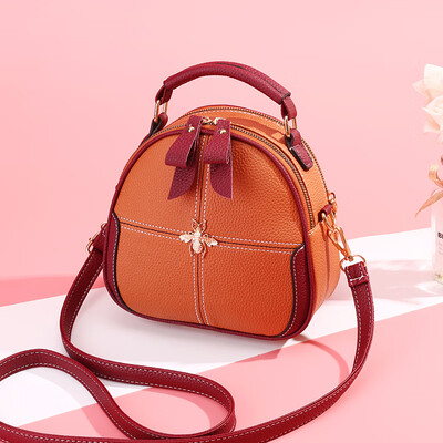 On the new wave of womens handbags Korean fashion messenger bag summer Joker shoulder bag handbag woman
On the new wave of womens handbags Korean fashion messenger bag summer Joker shoulder bag handbag woman
