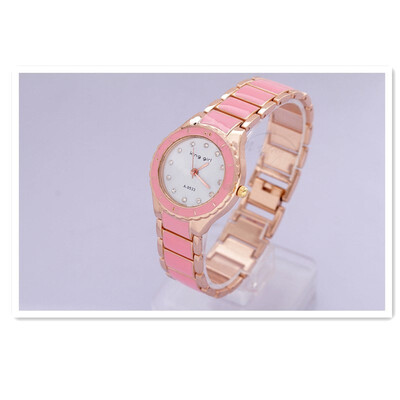 2018 explosion models Korean fashion trend female students casual watch beautiful rhinestone bracelet quartz watch gift table
2018 explosion models Korean fashion trend female students casual watch beautiful rhinestone bracelet quartz watch gift table
