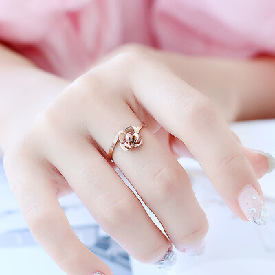 Influx of female index finger Fashionable openwork rose flower ring Rose gold camellia ring ring female plated gold
Influx of female index finger Fashionable openwork rose flower ring Rose gold camellia ring ring female plated gold