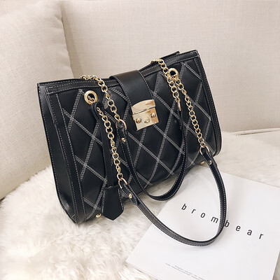Spring&summer bag female 2019 new wave Korean version of the wild single shoulder slung fashion lock large capacity rhombic chain bag
Spring&summer bag female 2019 new wave Korean version of the wild single shoulder slung fashion lock large capacity rhombic chain bag