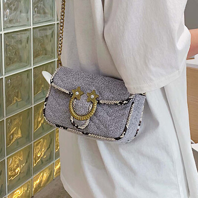 Net red small bag wild foreign women handbag 2019 new fashion shoulder bag summer small fresh ins messenger bag
Net red small bag wild foreign women handbag 2019 new fashion shoulder bag summer small fresh ins messenger bag