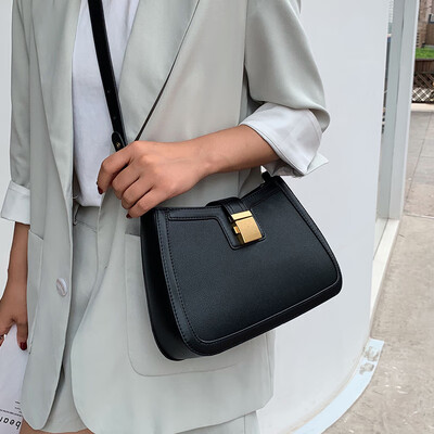 Middle Ages Bag Female 2019 Autumn New Small Commuter Joker Solid Color Baguage Underarm Bag Shoulder Tote
Middle Ages Bag Female 2019 Autumn New Small Commuter Joker Solid Color Baguage Underarm Bag Shoulder Tote