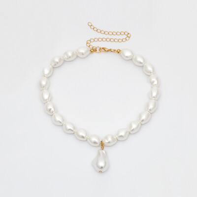Baroque pearl choker necklace Autumn fashion jewelry display statement chokers necklace for women Simple Design
Baroque pearl choker necklace Autumn fashion jewelry display statement chokers necklace for women Simple Design