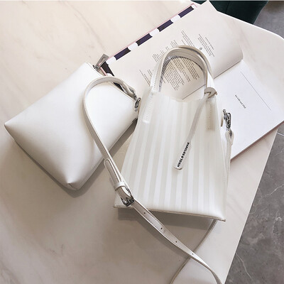 Texture bag female 2019 new Korean fashion casual simple versatile shoulder bag diagonal scorpion tote bag
Texture bag female 2019 new Korean fashion casual simple versatile shoulder bag diagonal scorpion tote bag