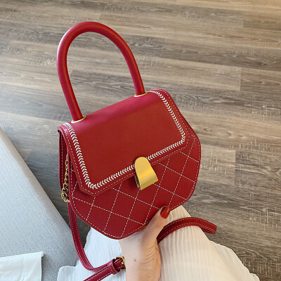 Qiao Bani 2019 new South Korea ins fashion embroidered line chain flip bag handbag shoulder diagonal trend handbags
Qiao Bani 2019 new South Korea ins fashion embroidered line chain flip bag handbag shoulder diagonal trend handbags