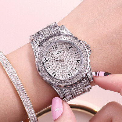 Watch female full diamond student Korean version of the simple starry lady rotating female watch
Watch female full diamond student Korean version of the simple starry lady rotating female watch
